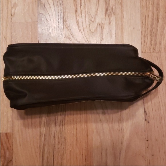 NEW! Milani Black and Gold Cosmetics Makeup Travel Bag - Picture 11 of 13